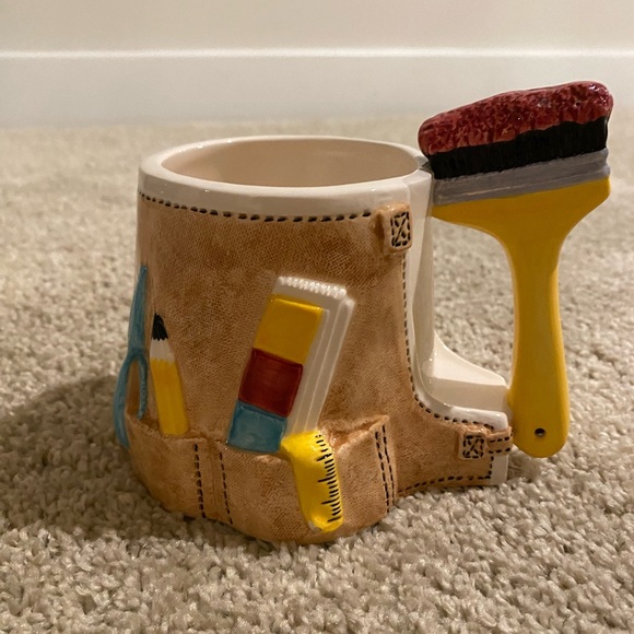 Carnation coffee mugs: set of 2 - dog and tool belt - Picture 3 of 5